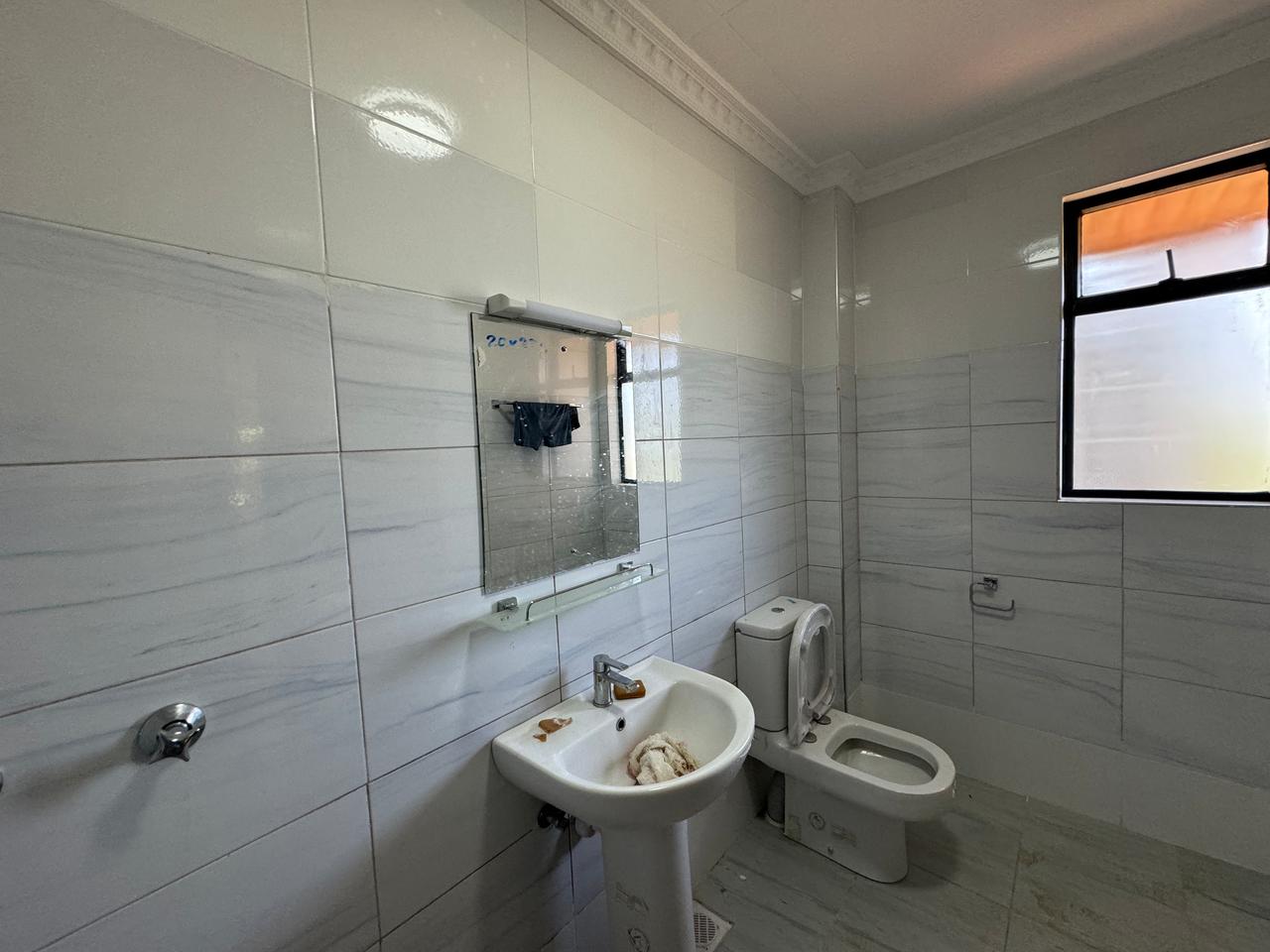 WhatsApp Image 2025-02-21 at 16.48.13