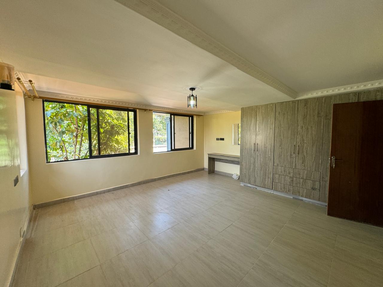 WhatsApp Image 2025-02-21 at 16.48.14 (1)