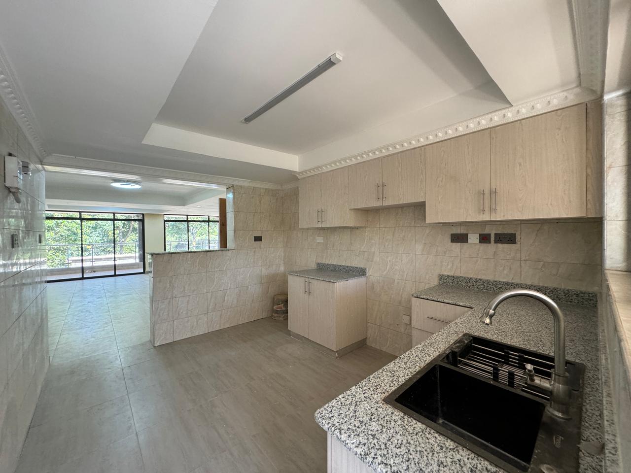 WhatsApp Image 2025-02-21 at 16.48.15