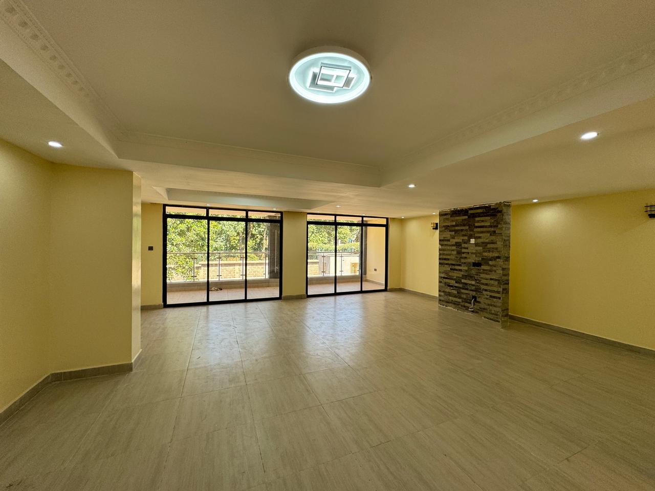 WhatsApp Image 2025-02-21 at 16.48.17