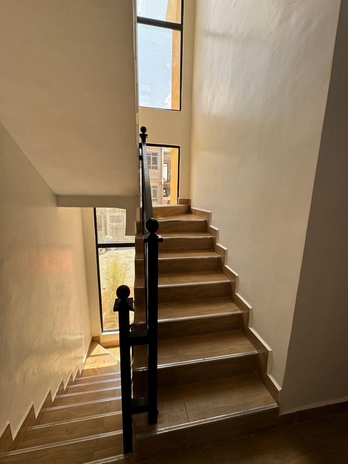 WhatsApp Image 2025-03-07 at 11.05.35 (1)