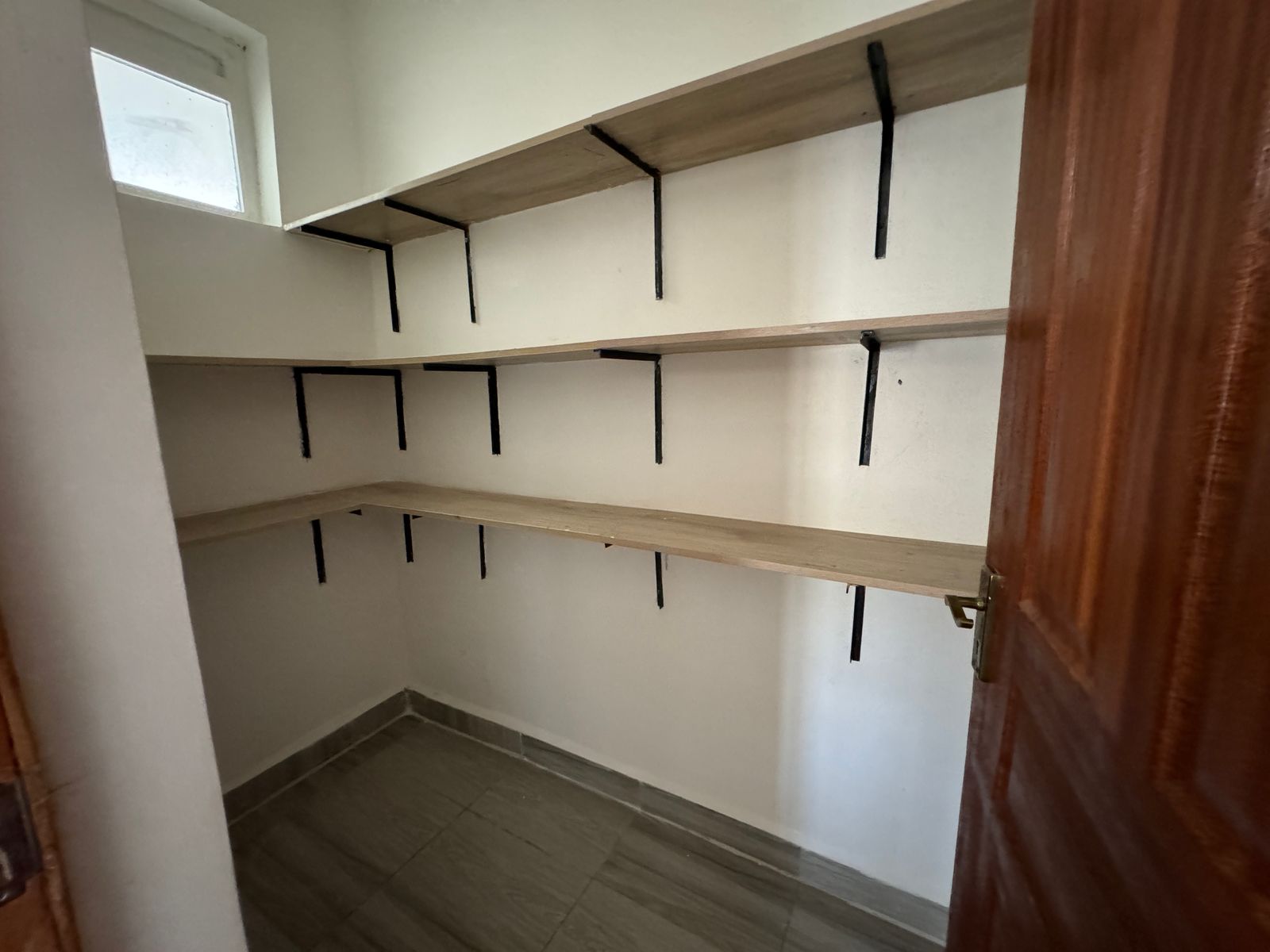 WhatsApp Image 2025-03-07 at 11.54.19 (2)