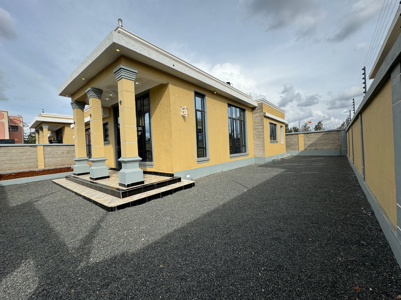 WhatsApp Image 2025-03-13 at 10.58.21