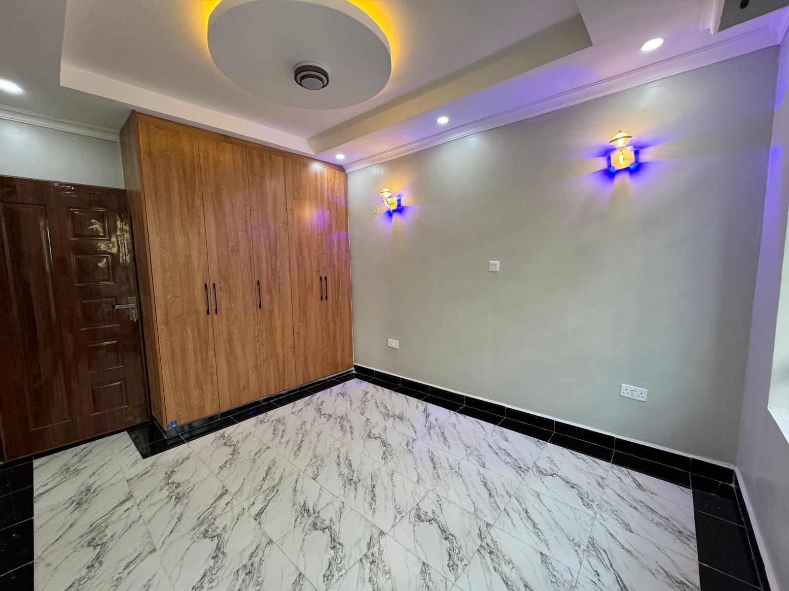 WhatsApp Image 2025-03-13 at 10.58.25 (2)