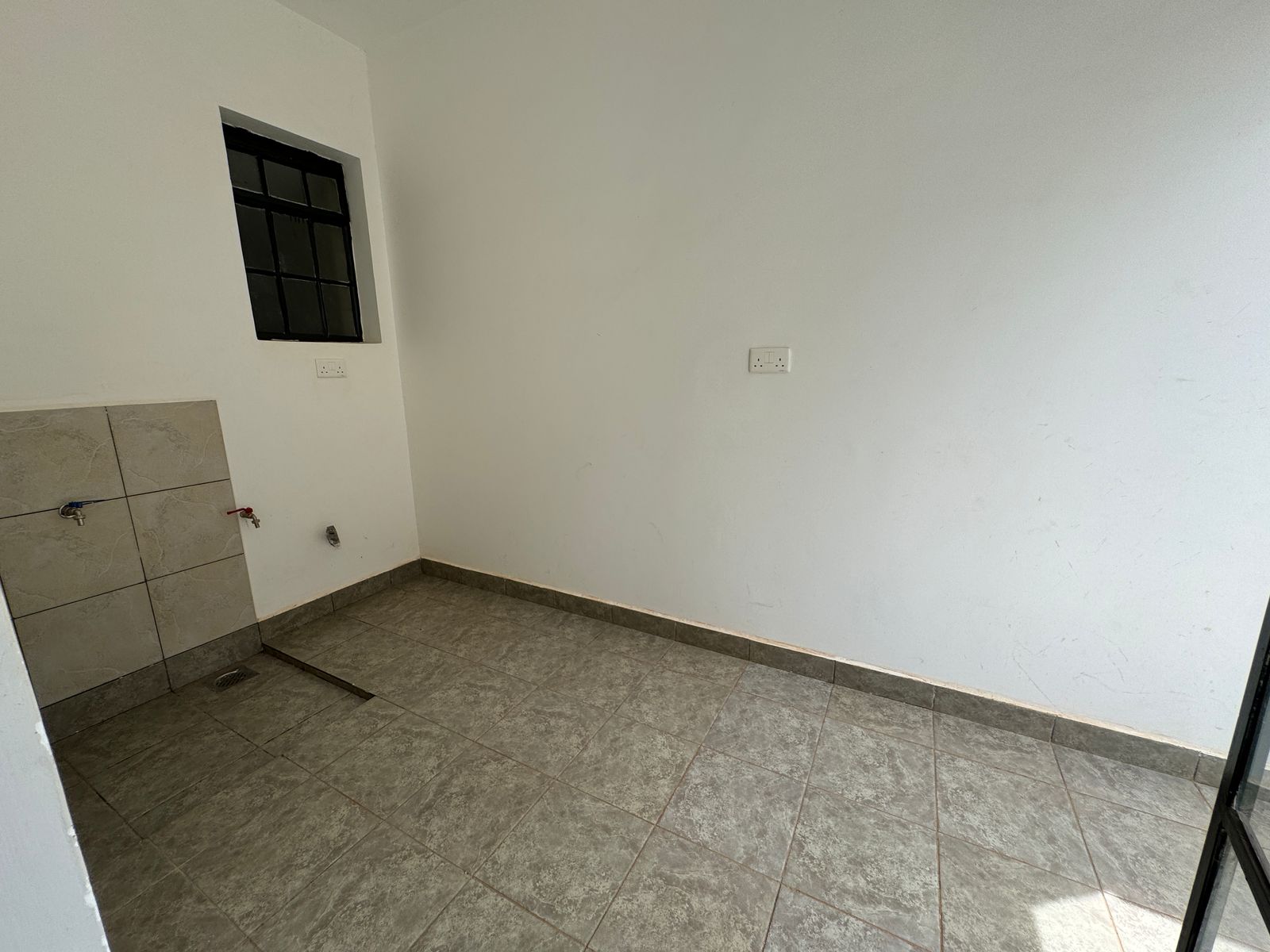 WhatsApp Image 2025-03-13 at 11.53.37 (1)