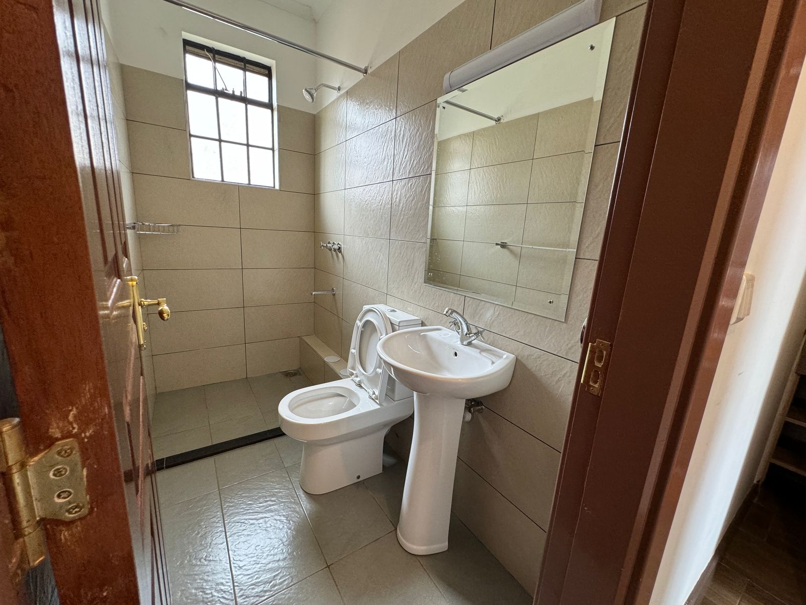 WhatsApp Image 2025-03-13 at 11.53.38 (1)