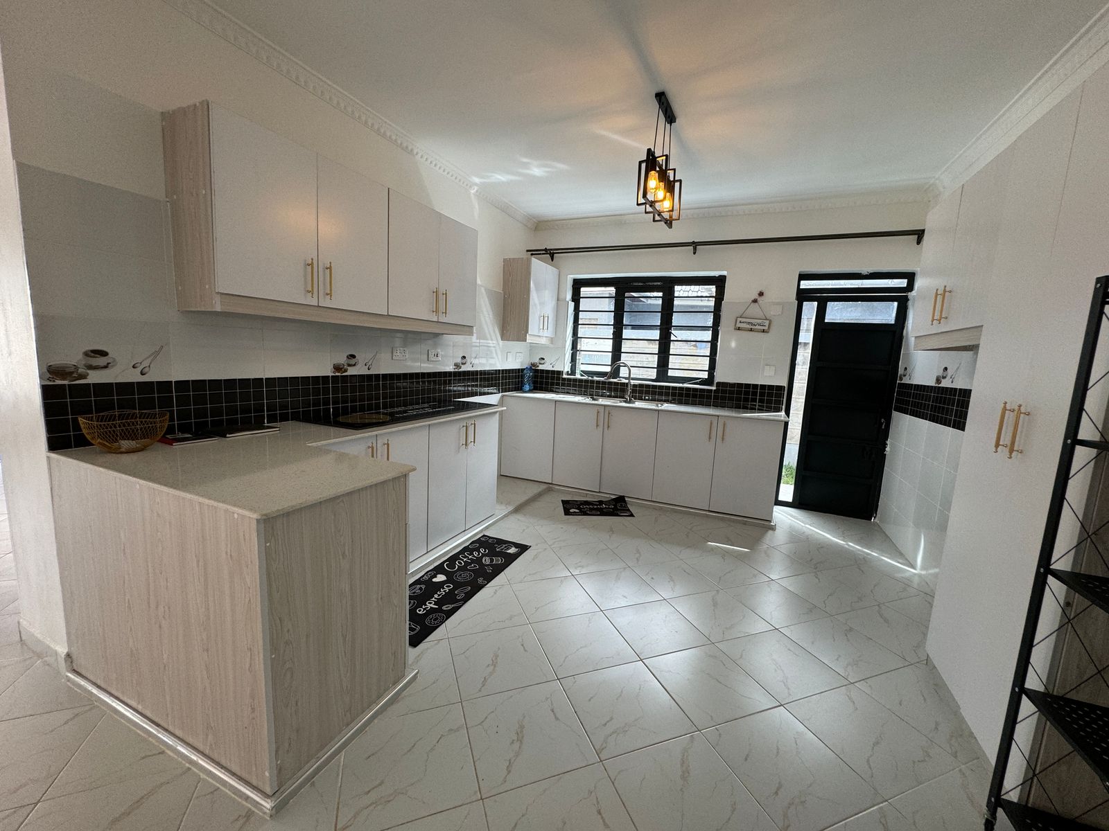 WhatsApp Image 2025-03-13 at 12.21.48 (1)