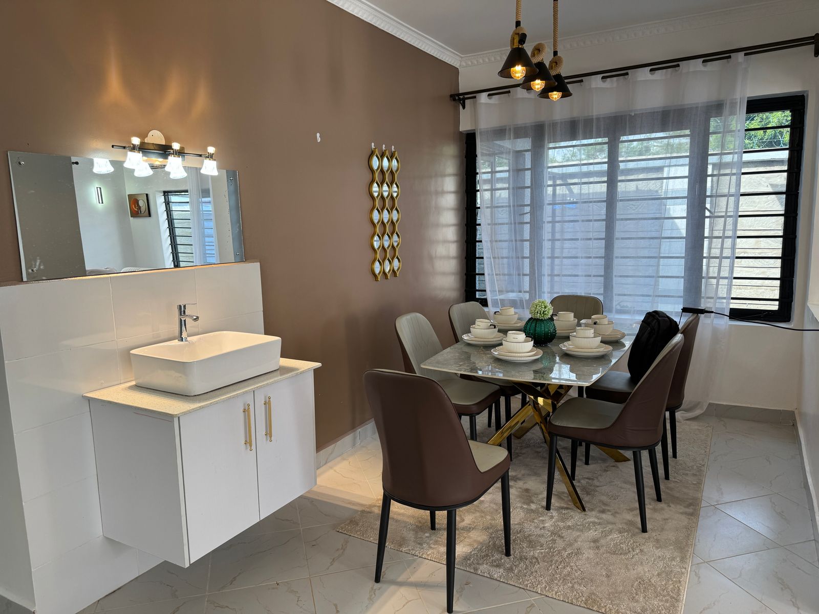 WhatsApp Image 2025-03-13 at 12.21.48 (2)