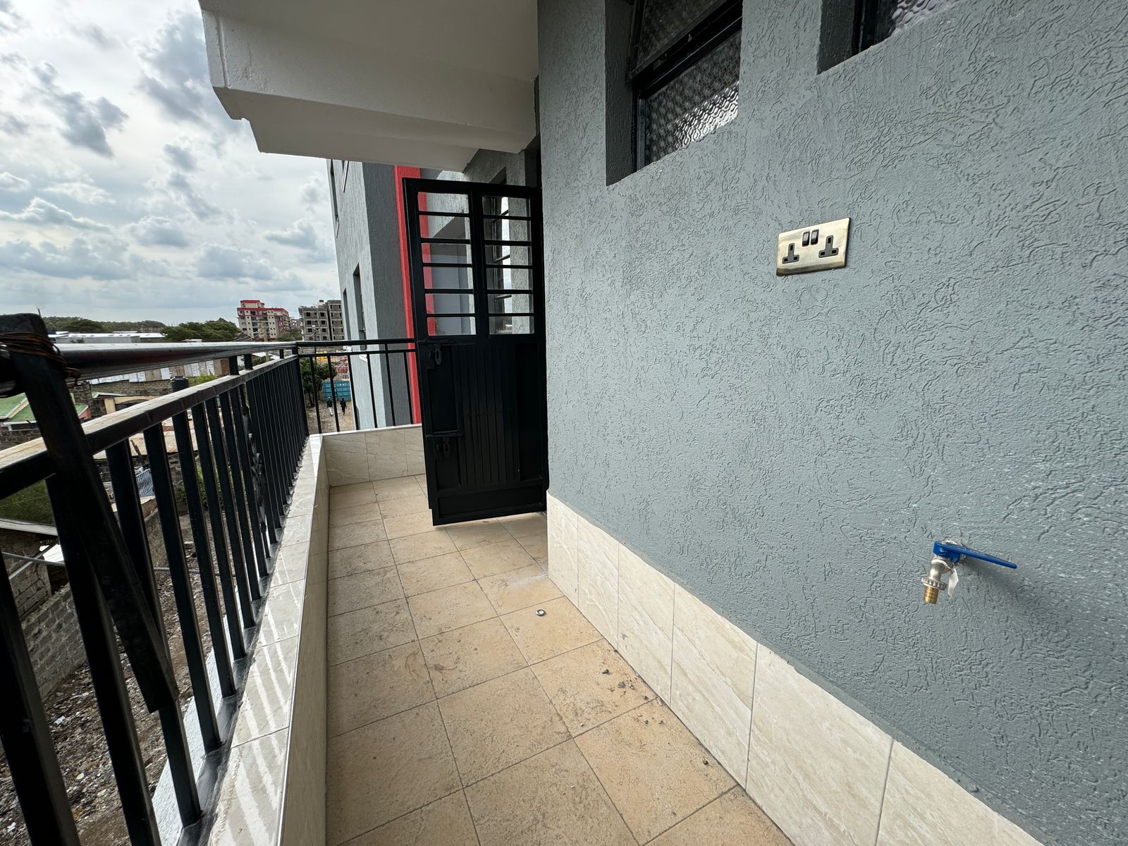 WhatsApp Image 2025-03-13 at 12.51.29 (2)