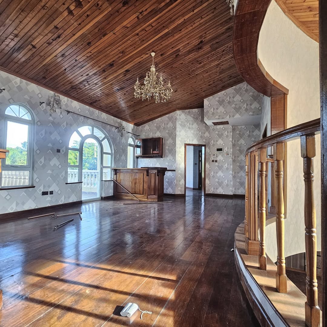 WhatsApp Image 2025-03-21 at 09.38.49 (1)