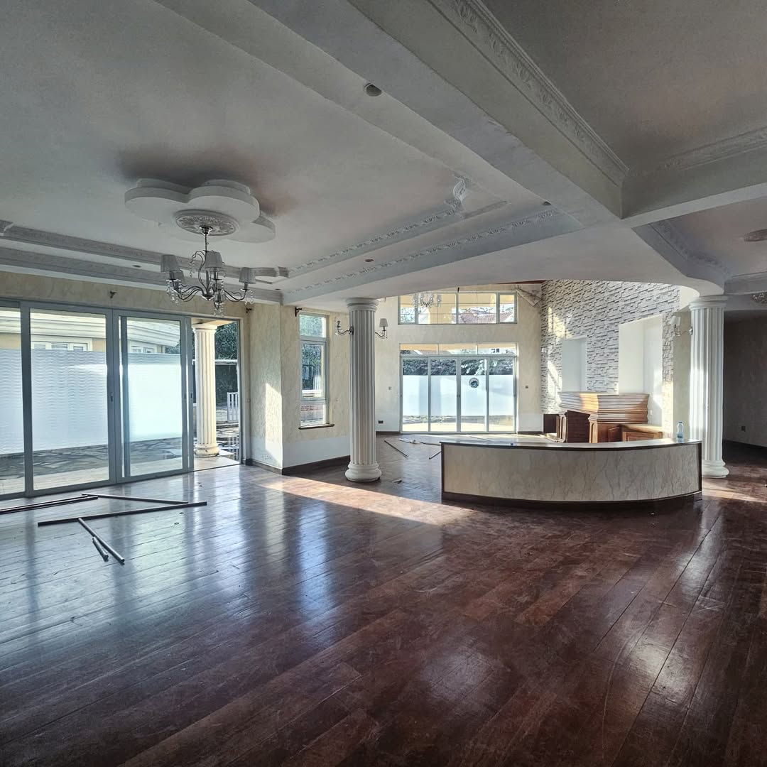 WhatsApp Image 2025-03-21 at 09.38.47 (2)